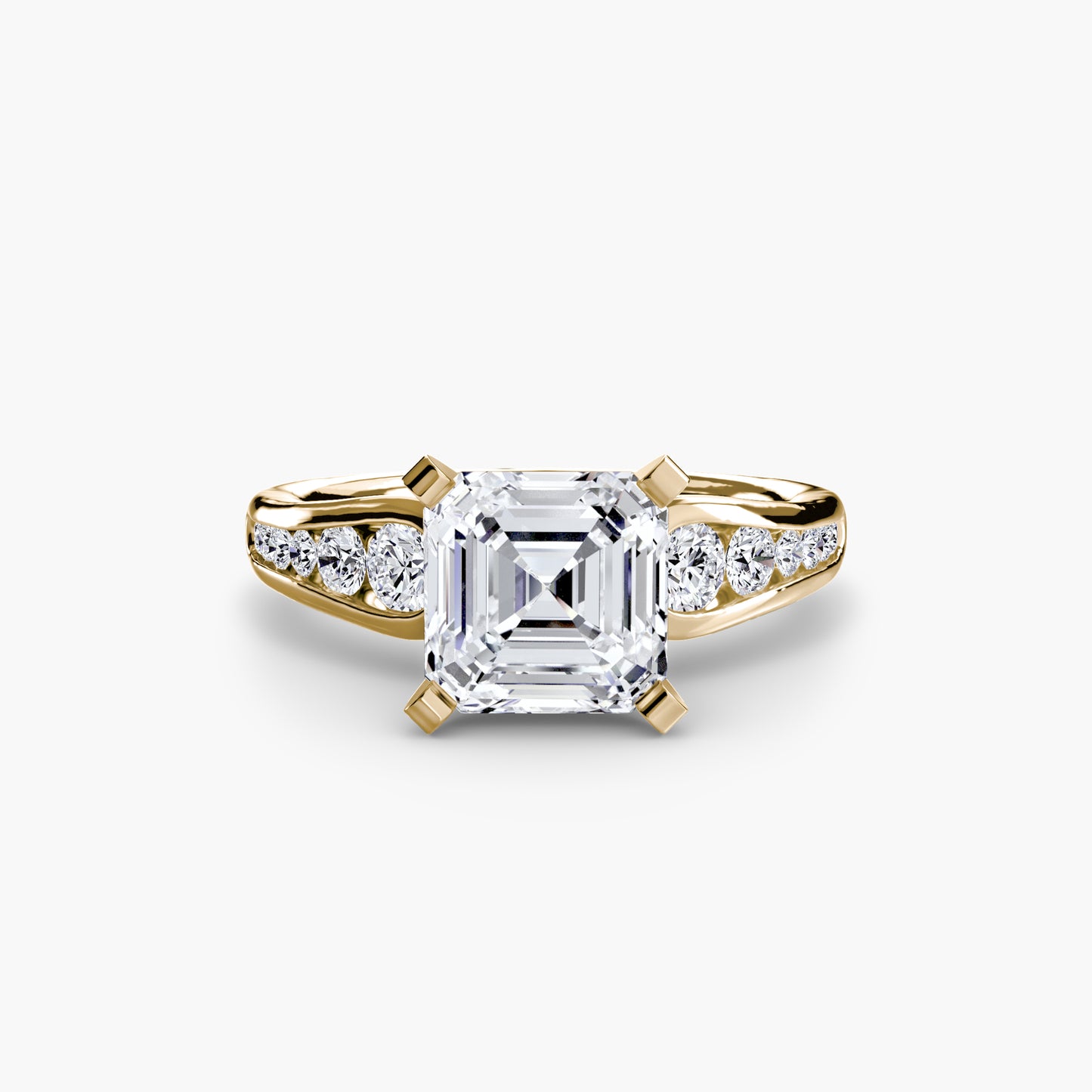 Scintillating Diamond Solitaire ring with Pavé