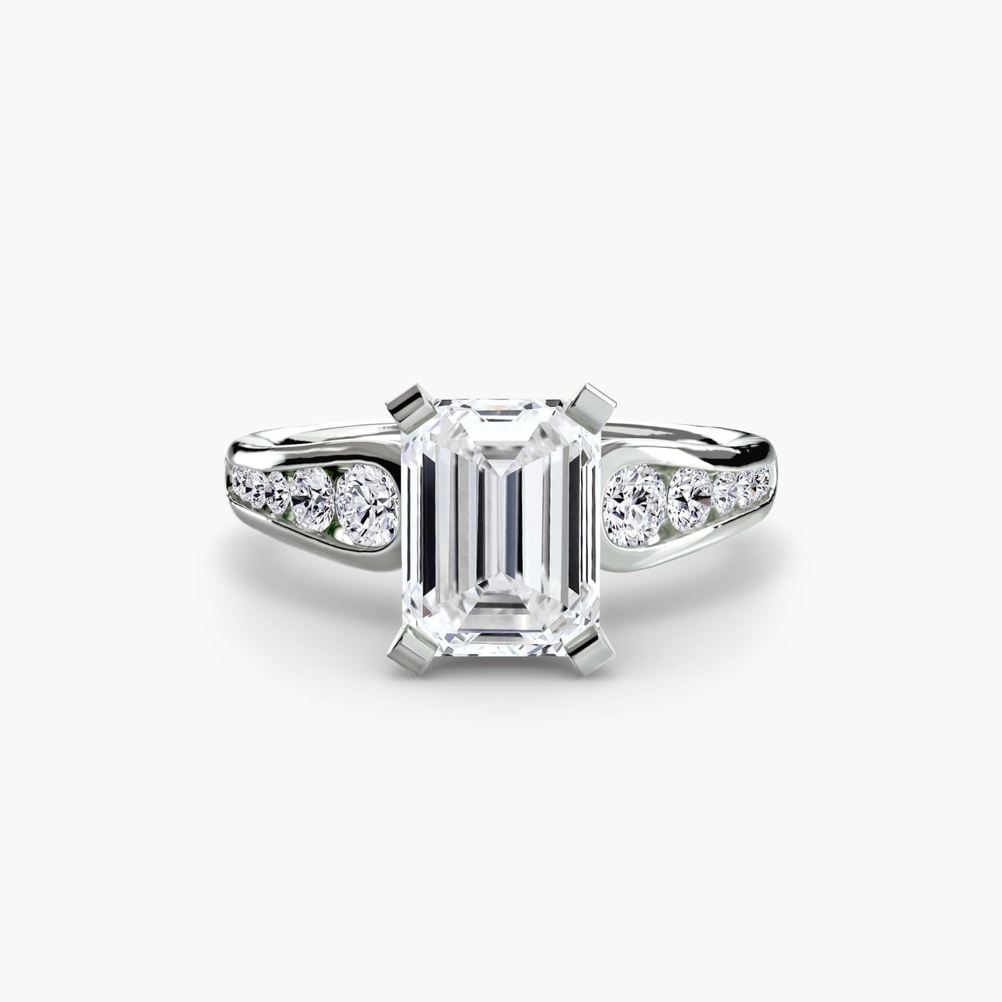 Scintillating Diamond Solitaire ring with Pavé