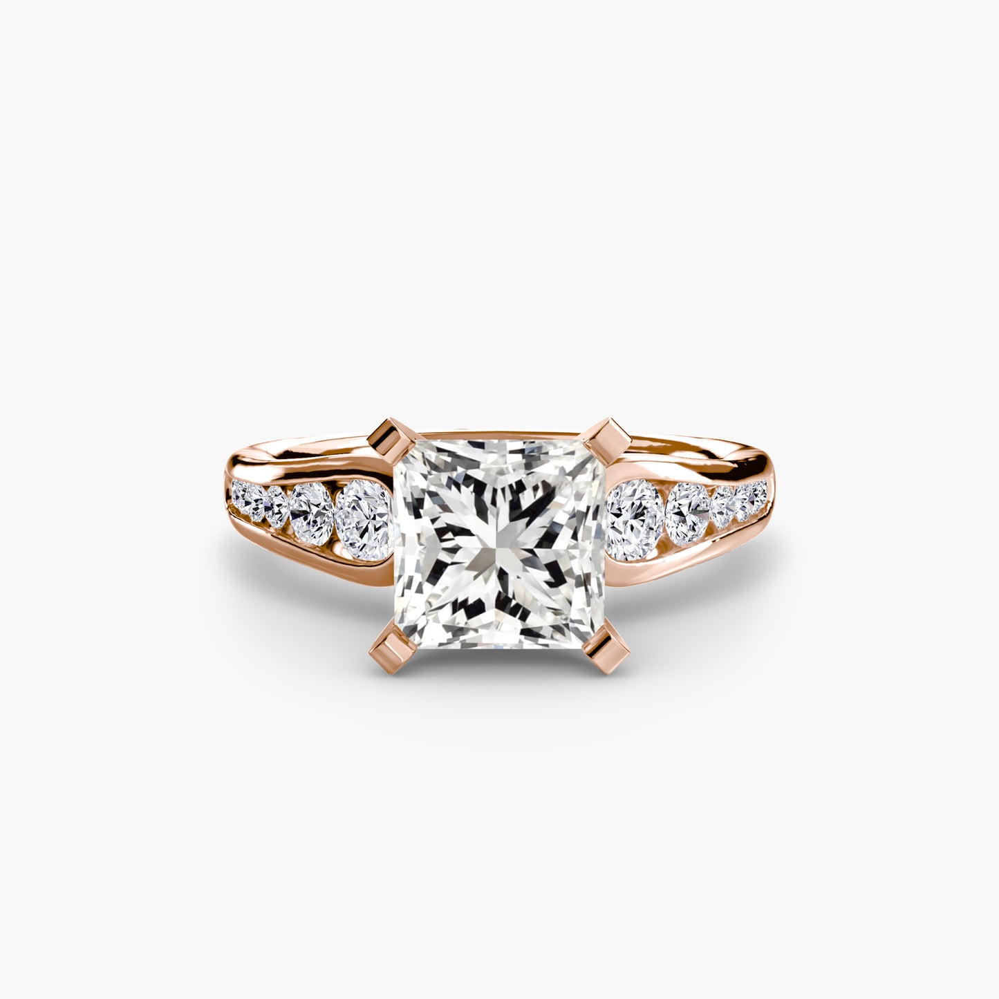 Scintillating Diamond Solitaire ring with Pavé