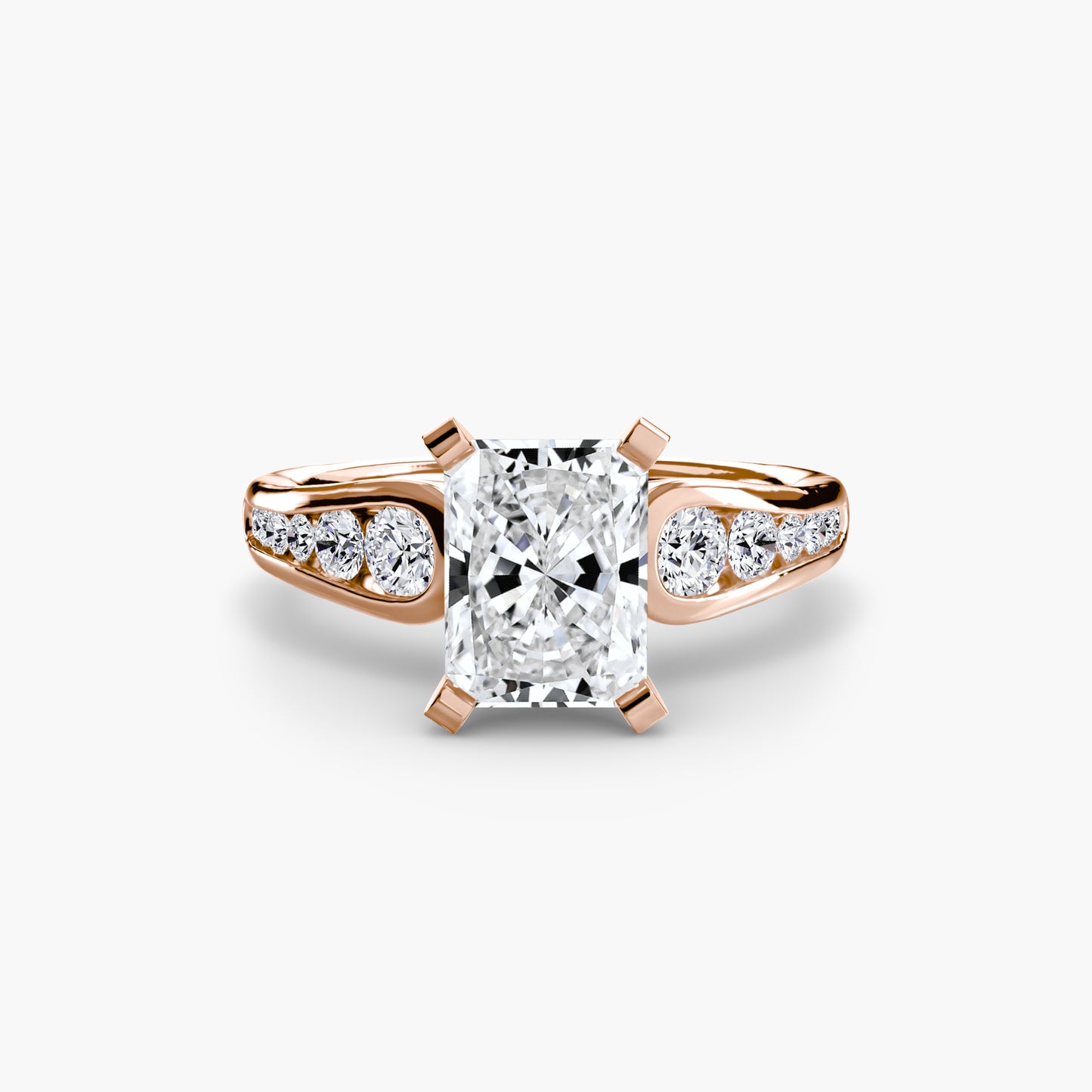 Scintillating Diamond Solitaire ring with Pavé