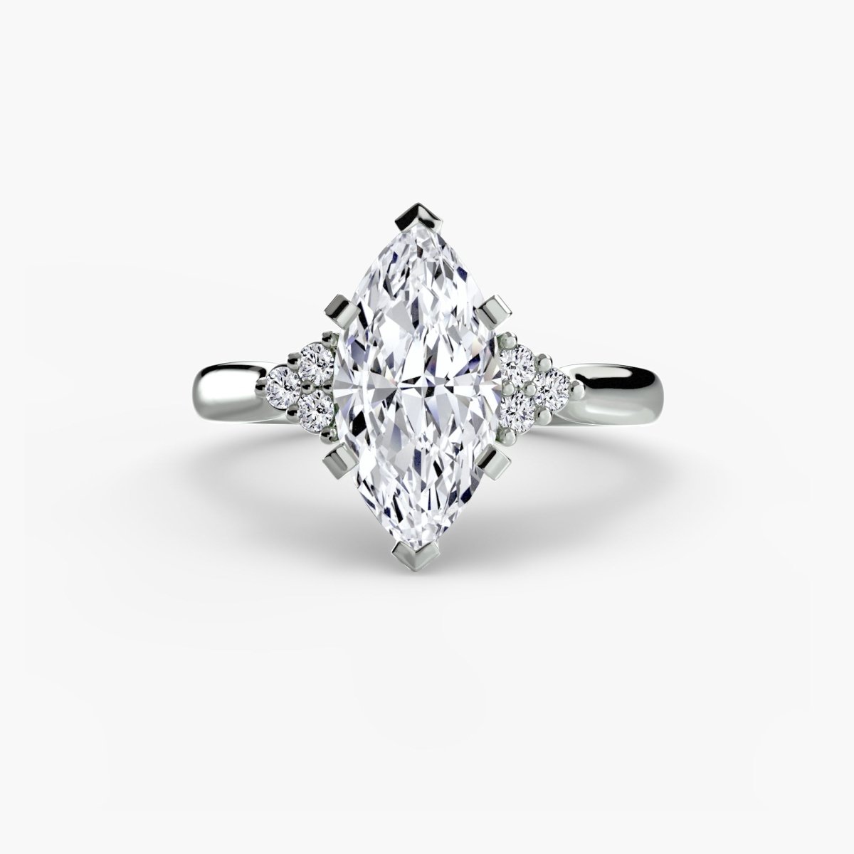 Solitaire with diamond Cluster Shoulders | Joaillerie VCL