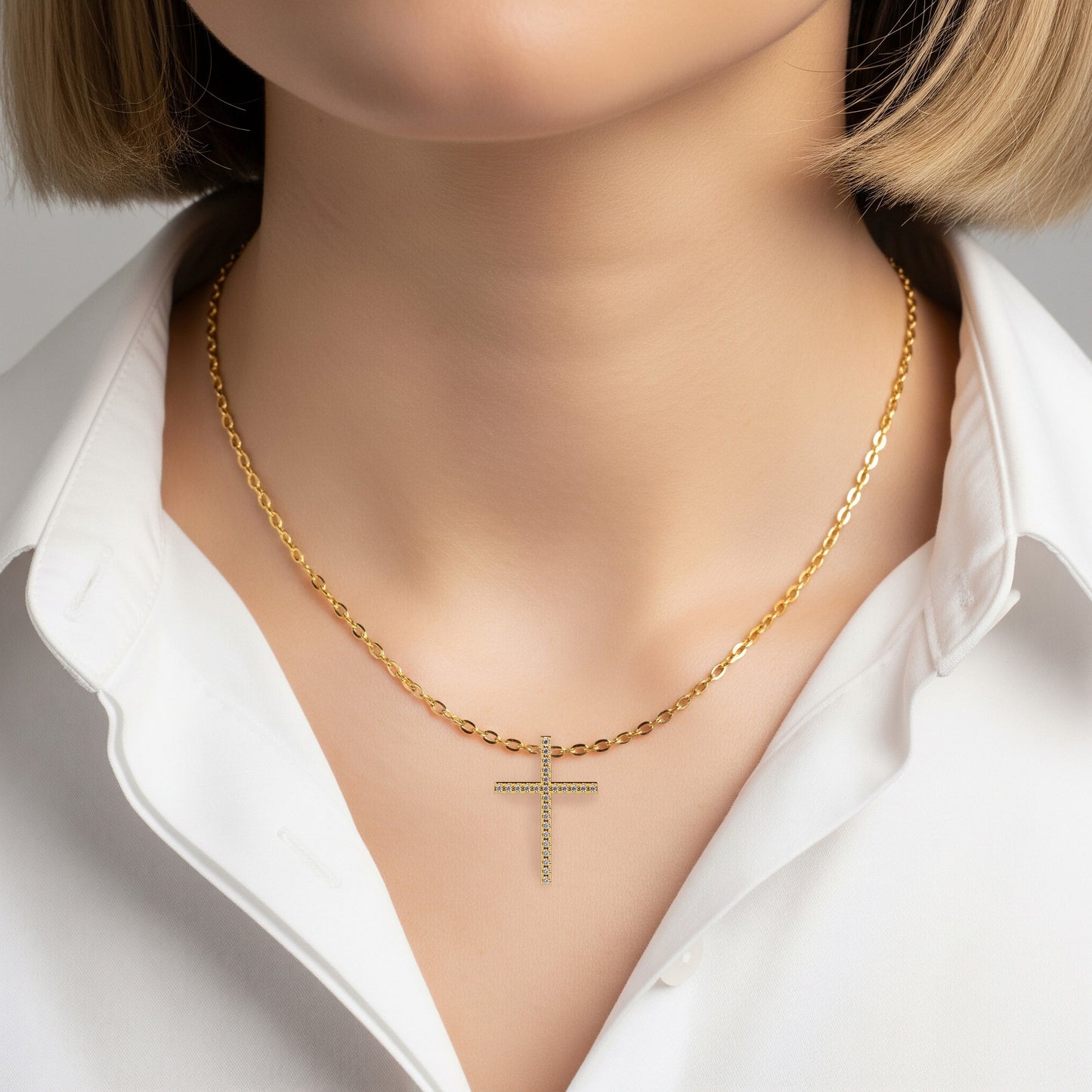 Diamond pavé Cross Pendant