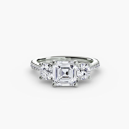 Dazzling Three-Stone diamond ring with Pavé Band