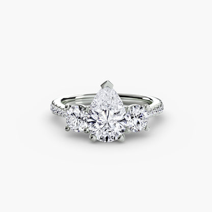 Dazzling Three-Stone diamond ring with Pavé Band