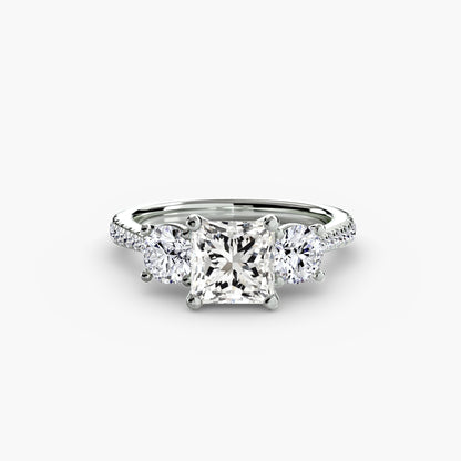 Dazzling Three-Stone diamond ring with Pavé Band