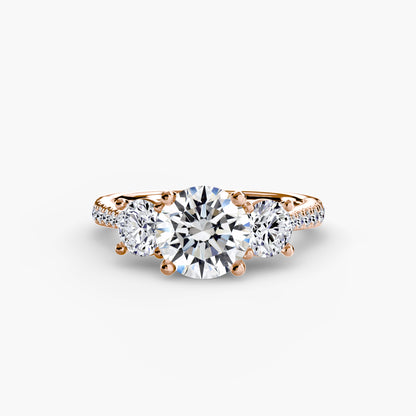 Dazzling Three-Stone diamond ring with Pavé Band