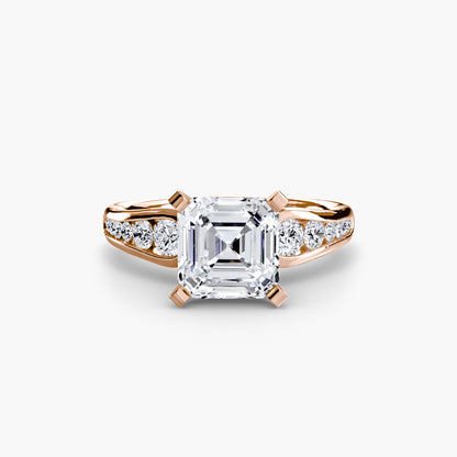 Scintillating Diamond Solitaire ring with Pavé