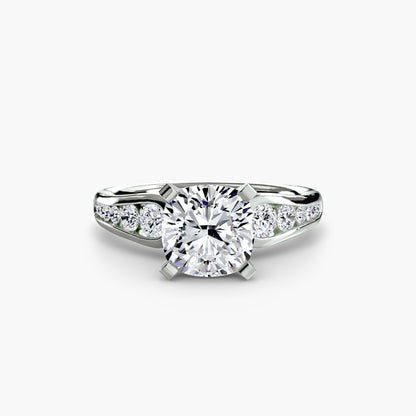 Scintillating Diamond Solitaire ring with Pavé