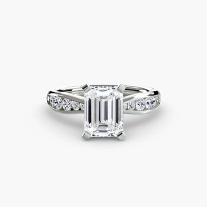 Timeless sparkle diamond solitaire with Pavé