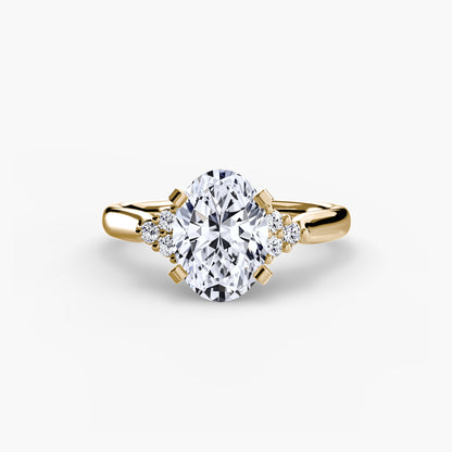 Solitaire with diamond Cluster Shoulders